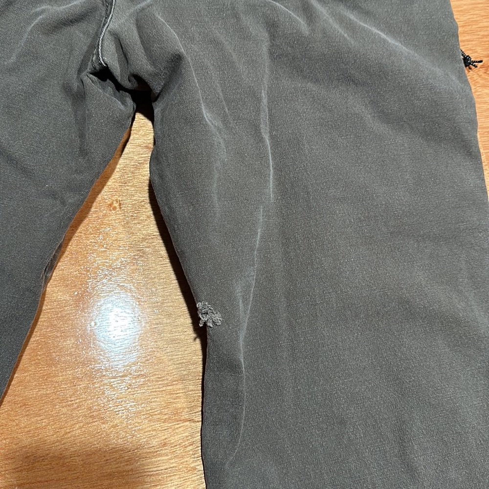 Men’s G.H. Bass & Co pants 2 tiny pole - Picture 3 of 4